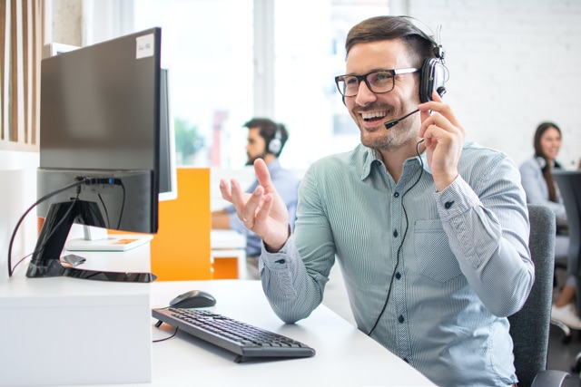 support-und-services-helpdesk.jpg